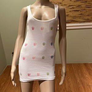 Boutique Beige Ribbed W/ Multi-colored Skulls On Front & Back Size L